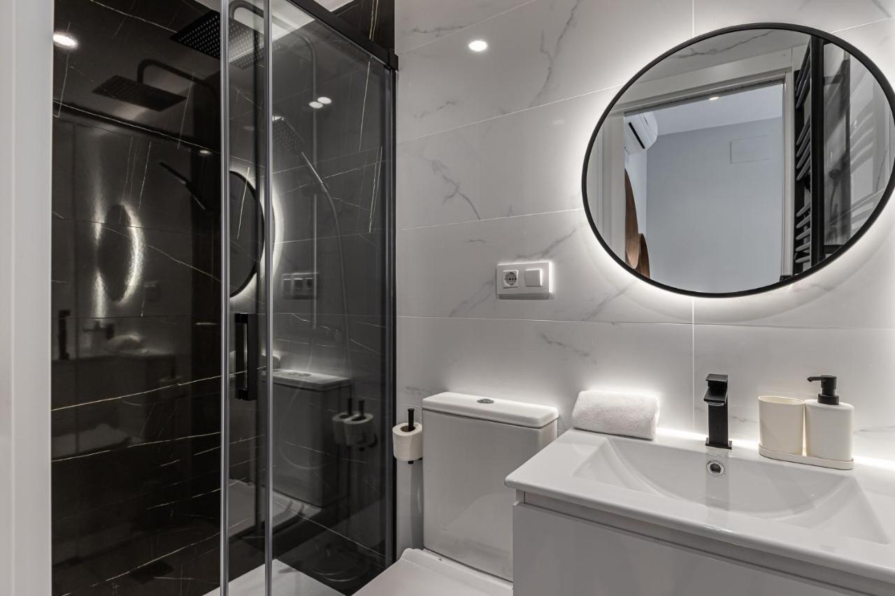 Waou Essence I La Latina Apartament *